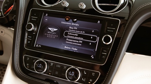 BENTLEY BENTAYGA - polskie menu, polski lektor, zmiana regionu BENTLEY BENTAYGA - polskie menu, polski lektor, zmiana regionu