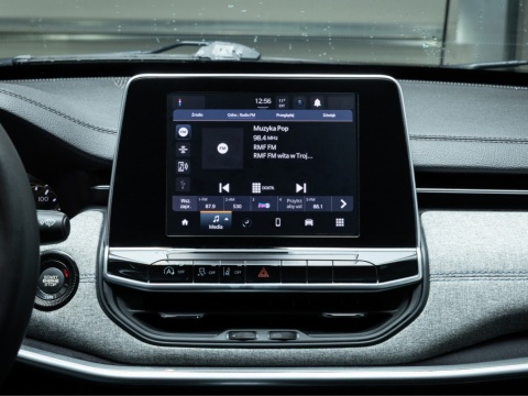 Jeep Compass (2021-2025) Uconnect 5 8,4" POLSKIE MENU, SYNTEZA RADIOWA