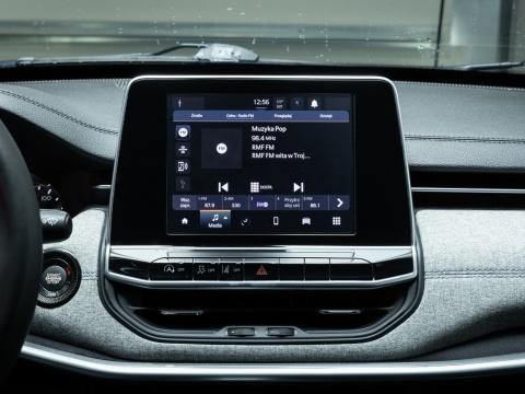 Jeep Compass (2021-2025) Uconnect 5 8,4" POLSKIE MENU, SYNTEZA RADIOWA