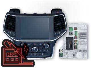 Naprawa Uconnect 4C Panasonic 8,4" Jeep Grand Cherokee | Serwis radia i ekranu