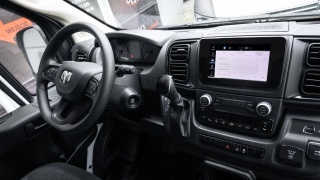 Dodge Ram Promaster polskie menu, zmiana regionu