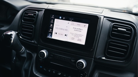 Dodge Ram Promaster polskie menu, zmiana regionu Dodge Ram Promaster polskie menu, zmiana regionu