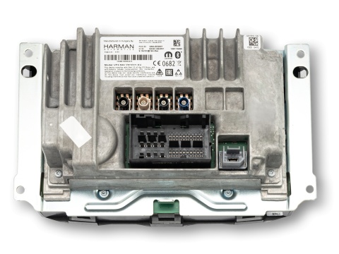 Naprawa radia Harman VP4 940 Alfa Romeo Giulietta (2014-2020r.) | Serwis nawigacji