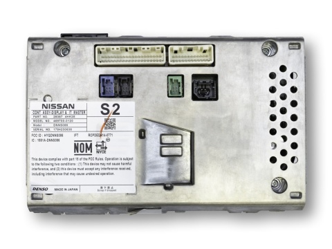RADIO Infiniti Q30 Q70 QX30 QX60  QX80 INFINTI IN TOUCH SD - NAPRAWA SERWIS