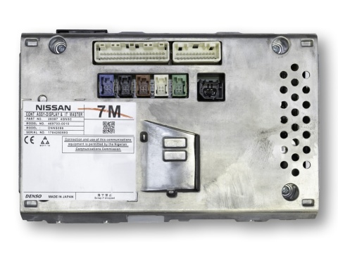 RADIO Infiniti Q30 Q70 QX30 QX60  QX80 INFINTI IN TOUCH SD - NAPRAWA SERWIS