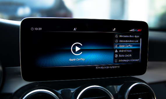 CarPlay i Android Auto w Mercedesie C220 – Komfort, nowoczesność i bezpieczeństwo bez kompromisów