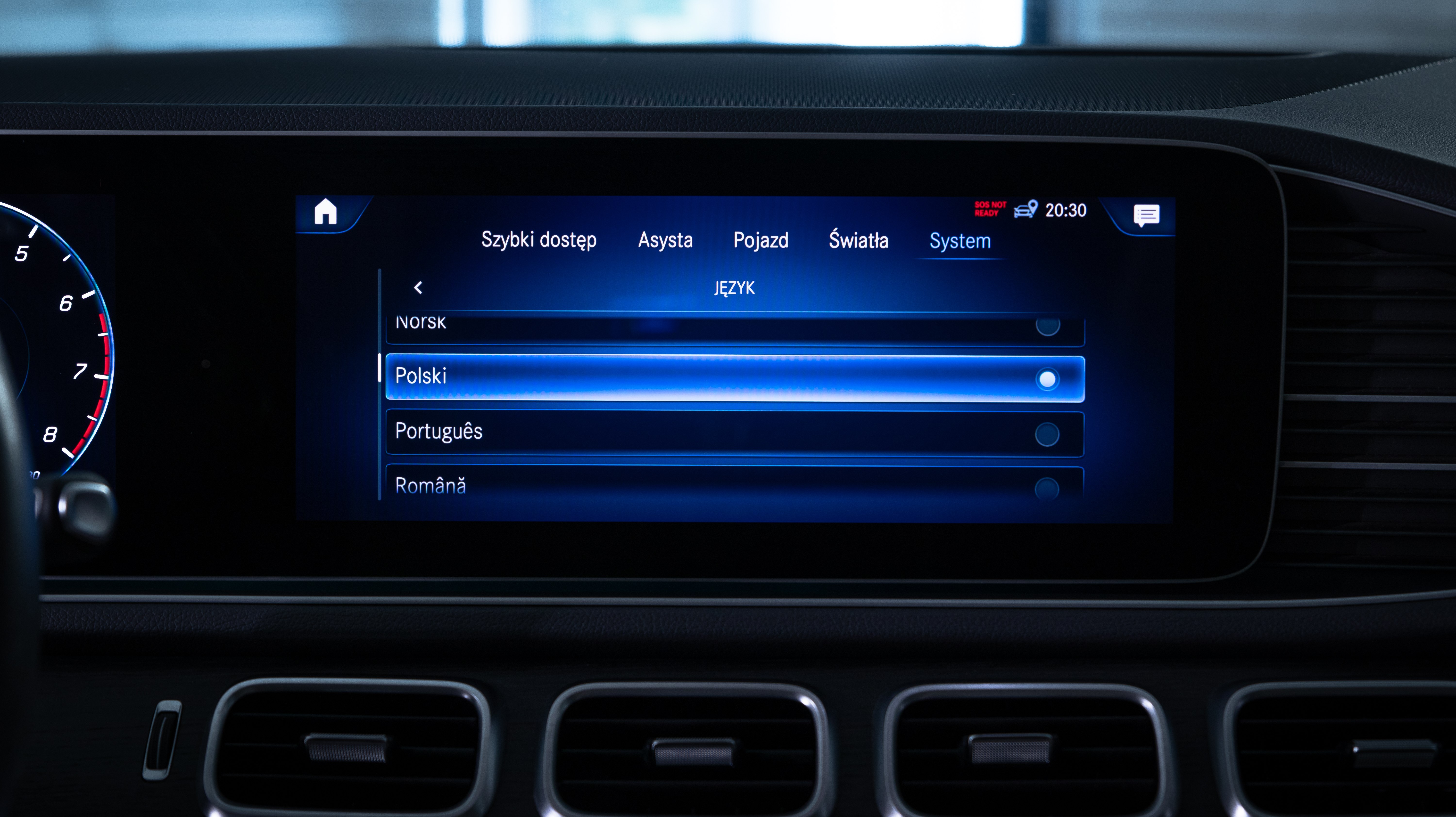 Mercedes GLE 350 polskie menu