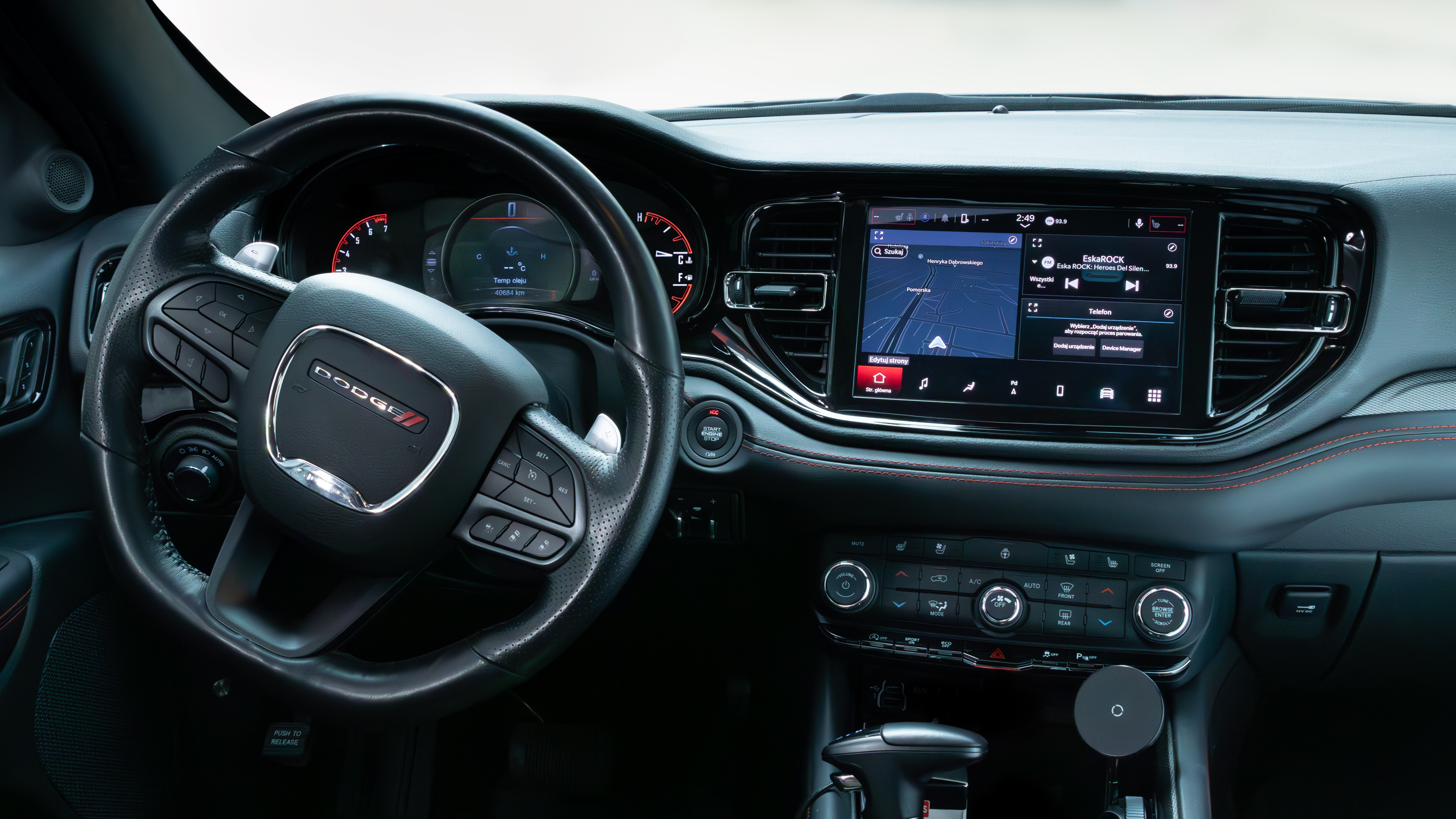 Dodge Durango wnętrze