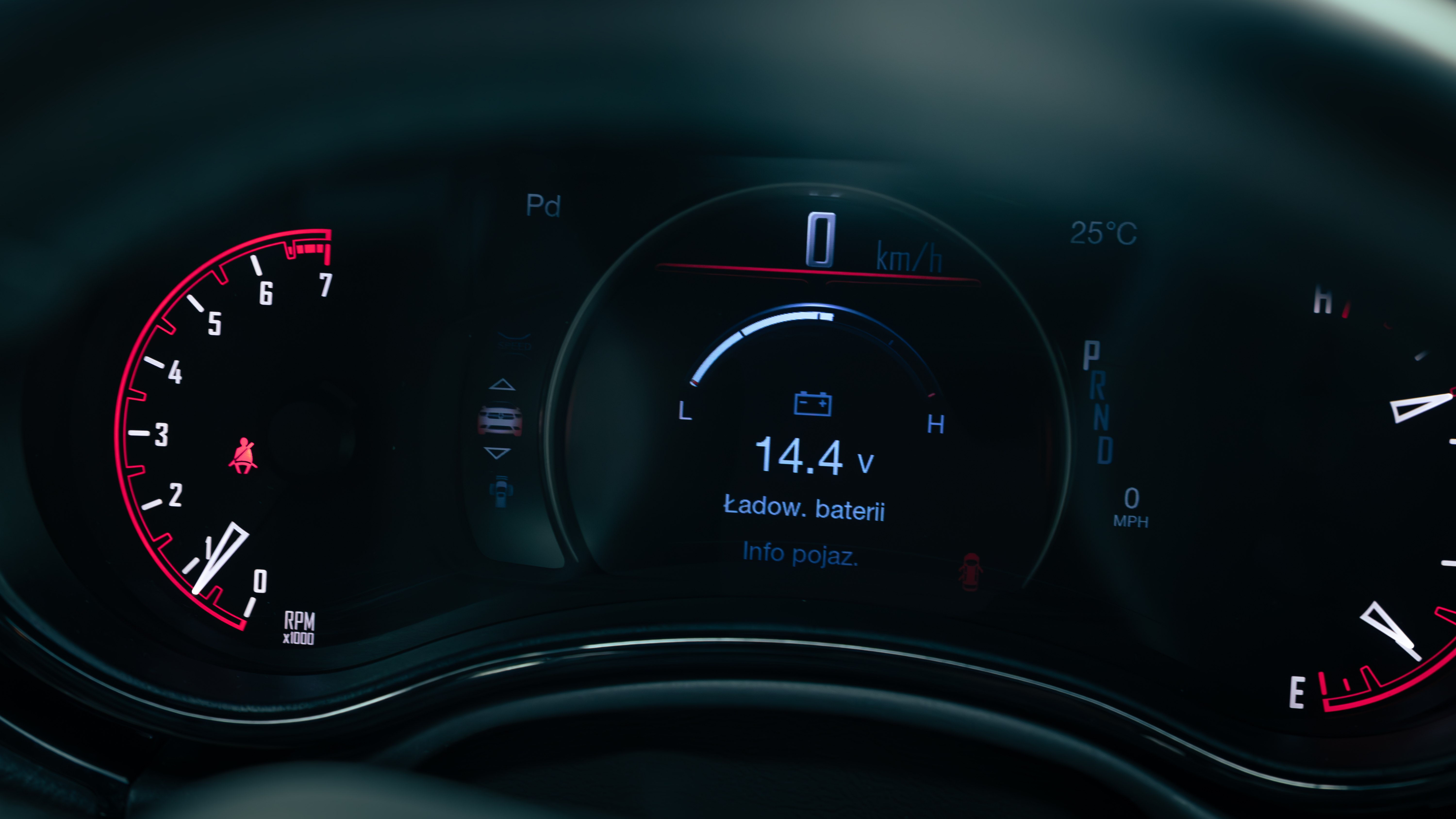 dodge durango ładowanie baterii
