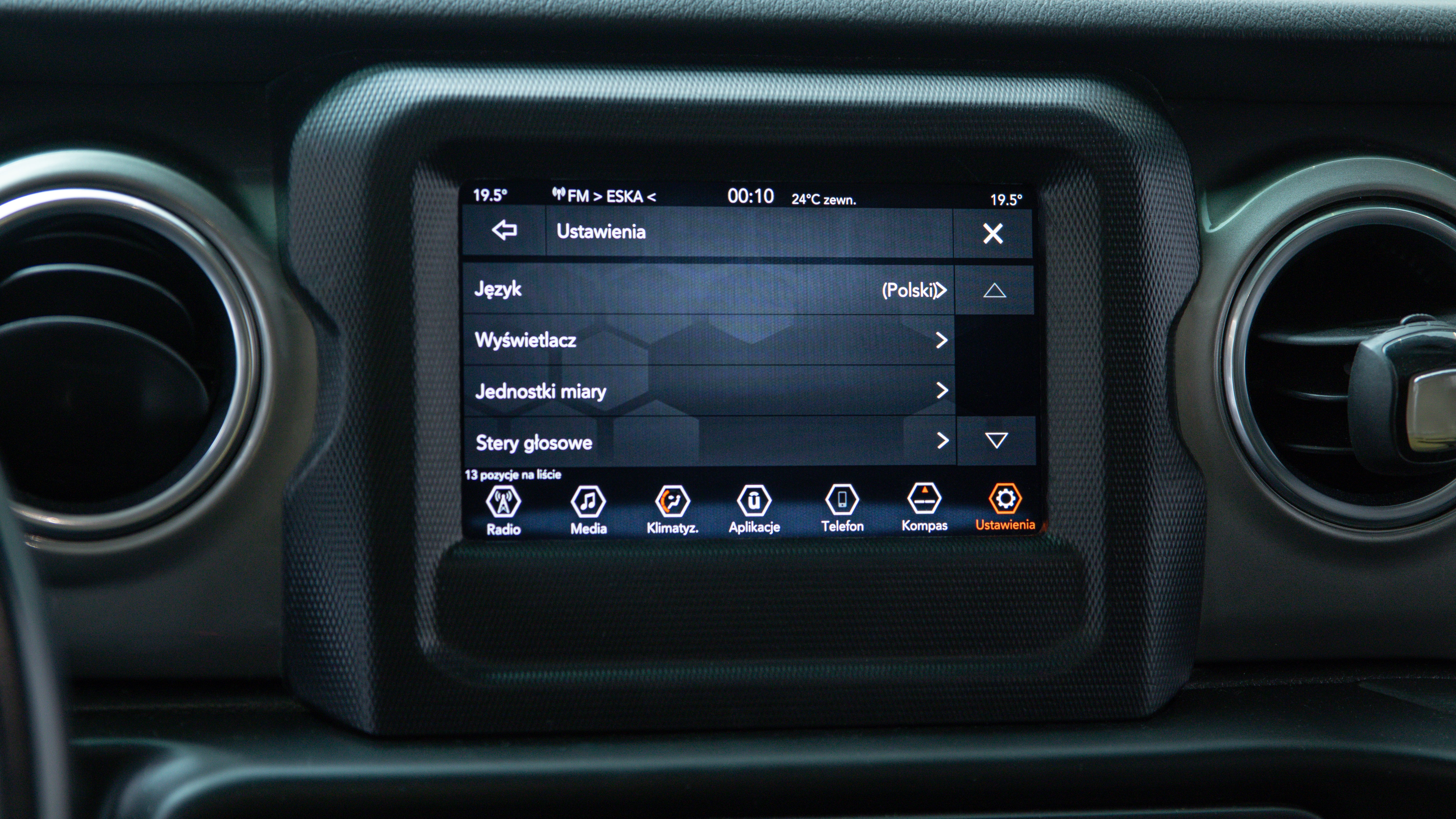 Uconnect VP2 polskie menu