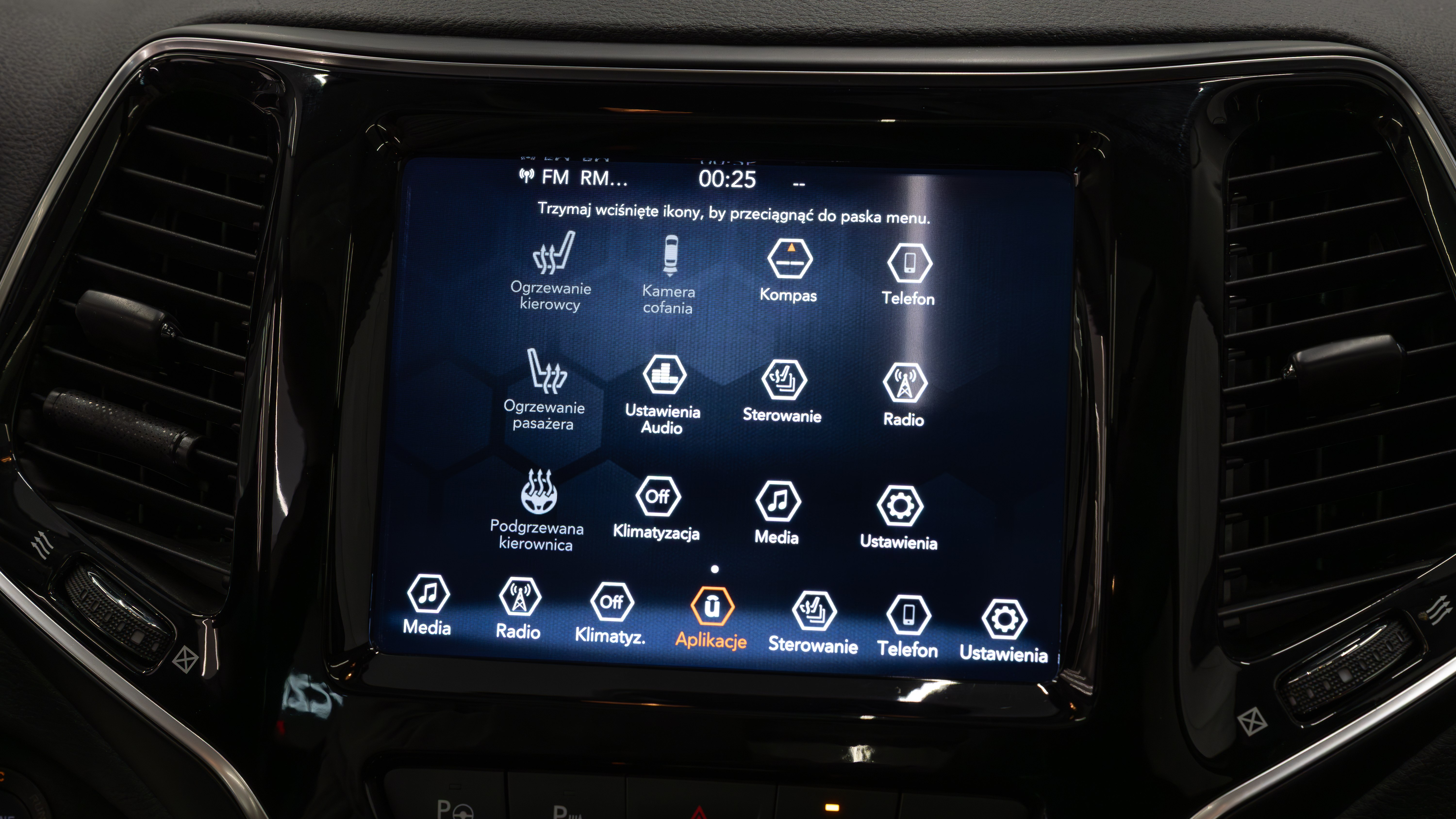 jeep cherooke menu po polsku